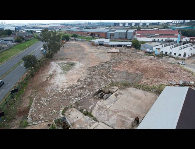 479M² FACTORY TO LET IN ALBERTON NORTH